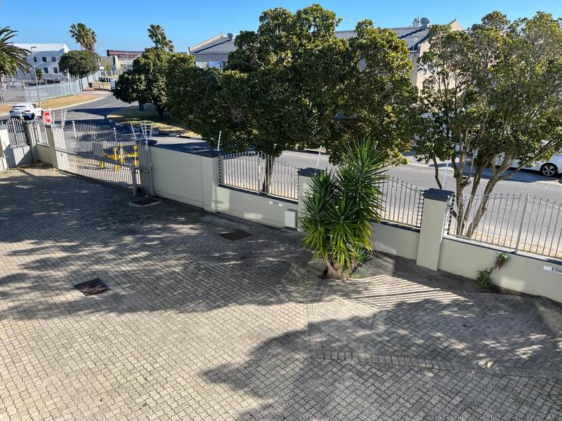 To Let Commercial Property for Rent in Montague Gardens Western Cape